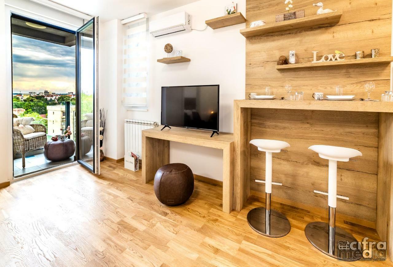 Apartmani Alexandar15 Novi Sad Extérieur photo